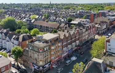 233-235 Kilburn High Rd