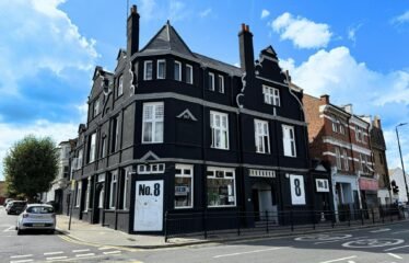 No 8 Hostel Wilesden305 High Rd