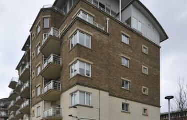 38 Chatfield Rd – Mendip Court