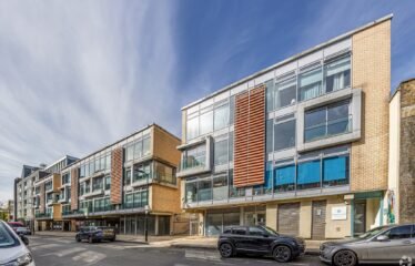 7 Wenlock Rd – Estilo